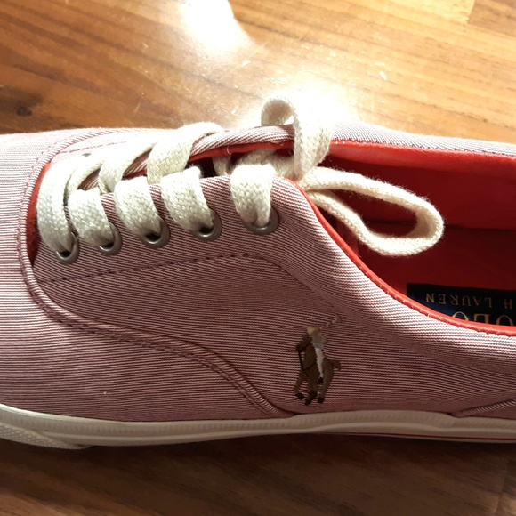 Designer Sneaker - Picture 2 of 2